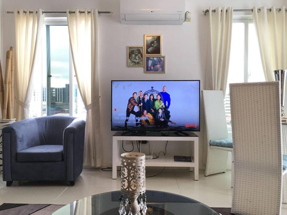2Br Condo At Kandi Tower 2 Angeles Buitenkant foto