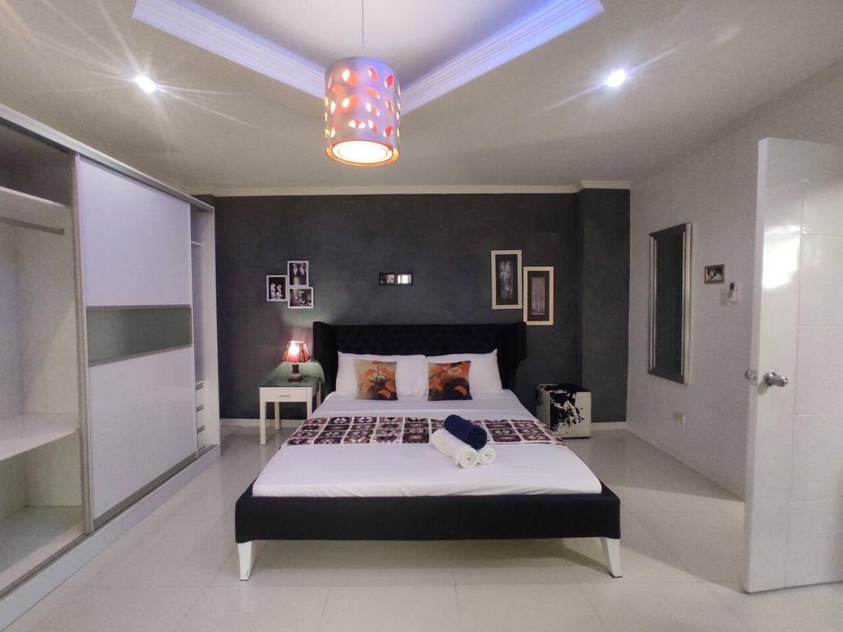 2Br Condo At Kandi Tower 2 Angeles Buitenkant foto